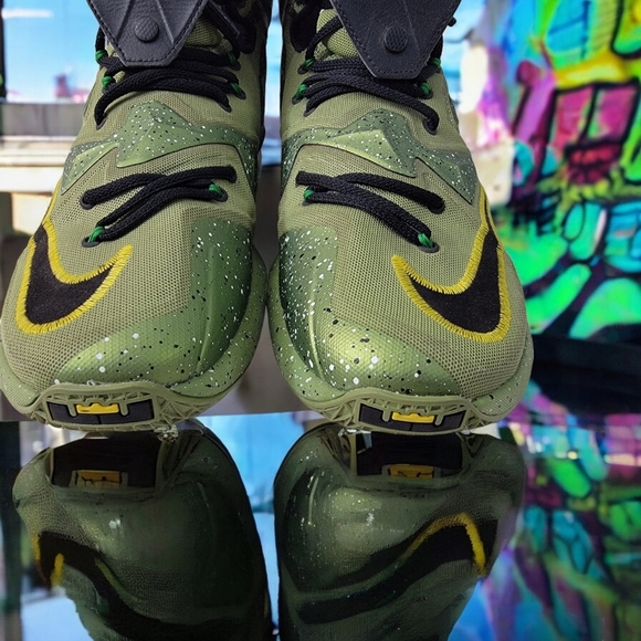 Nike Men's Lebron James All Star 2016 size 12 All Star Game in Toronto. More.. - Picture 7 of 12